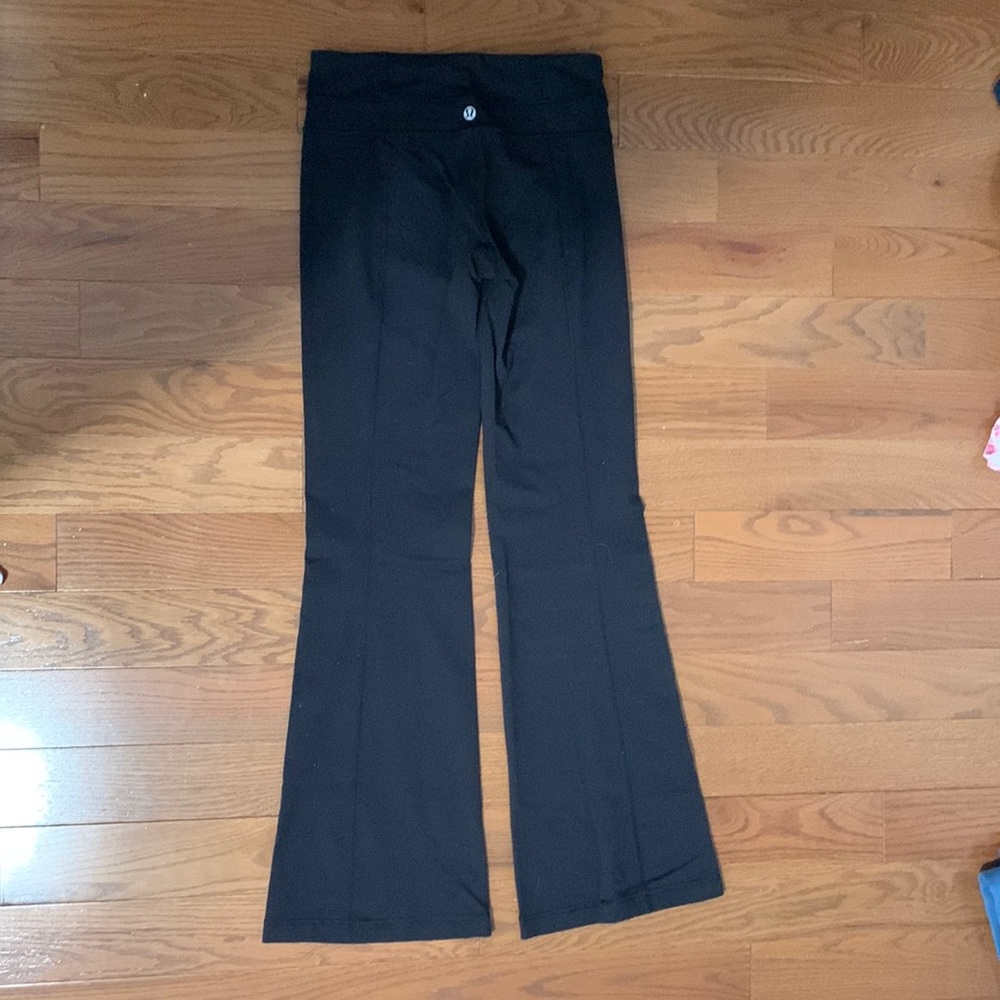 Lululemon groove pant size 4